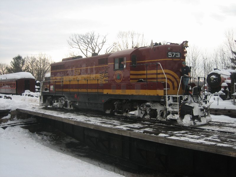 Helper GP7 573